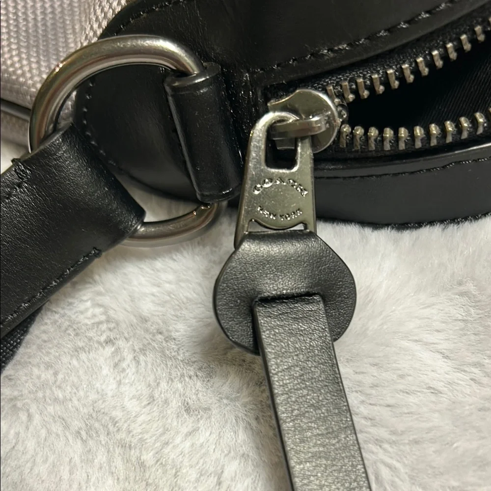 COACH F37609 Black and Gray Crossbody Messenger Bag NWT